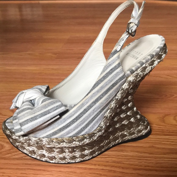 Stuart Weitzman Wedge with bow - Picture 1 of 4